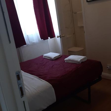 Chiswick Lodge Hotel Лондон Екстериор снимка