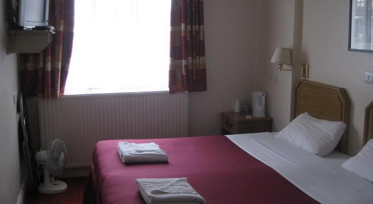 Chiswick Lodge Hotel Лондон Екстериор снимка