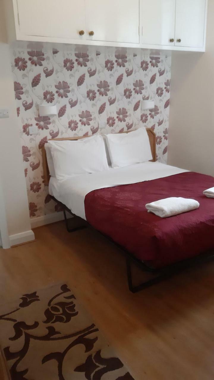 Chiswick Lodge Hotel Лондон Екстериор снимка
