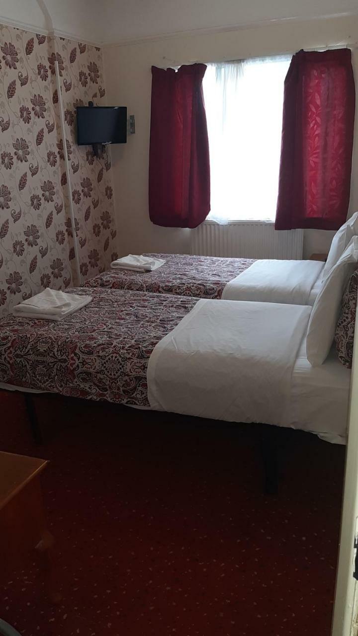 Chiswick Lodge Hotel Лондон Екстериор снимка