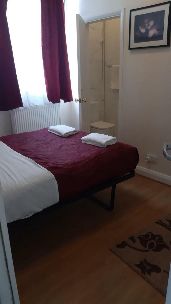 Chiswick Lodge Hotel Лондон Екстериор снимка