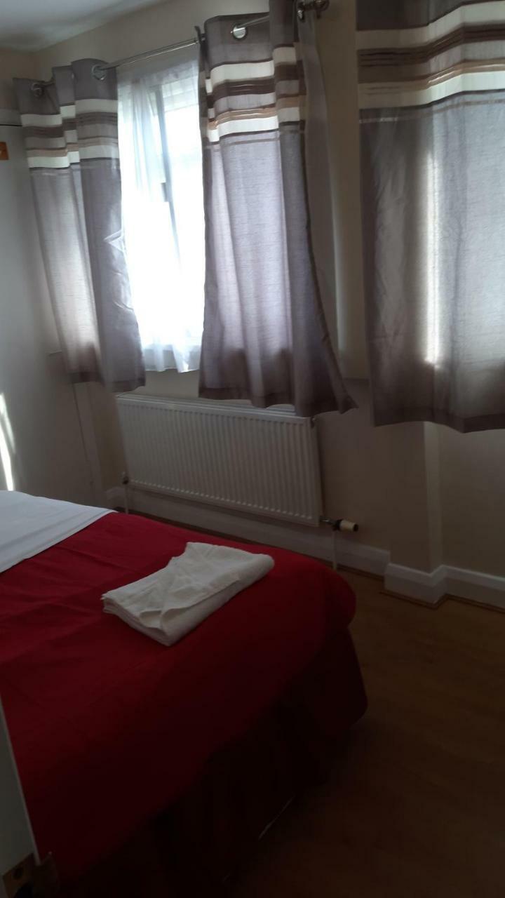 Chiswick Lodge Hotel Лондон Екстериор снимка